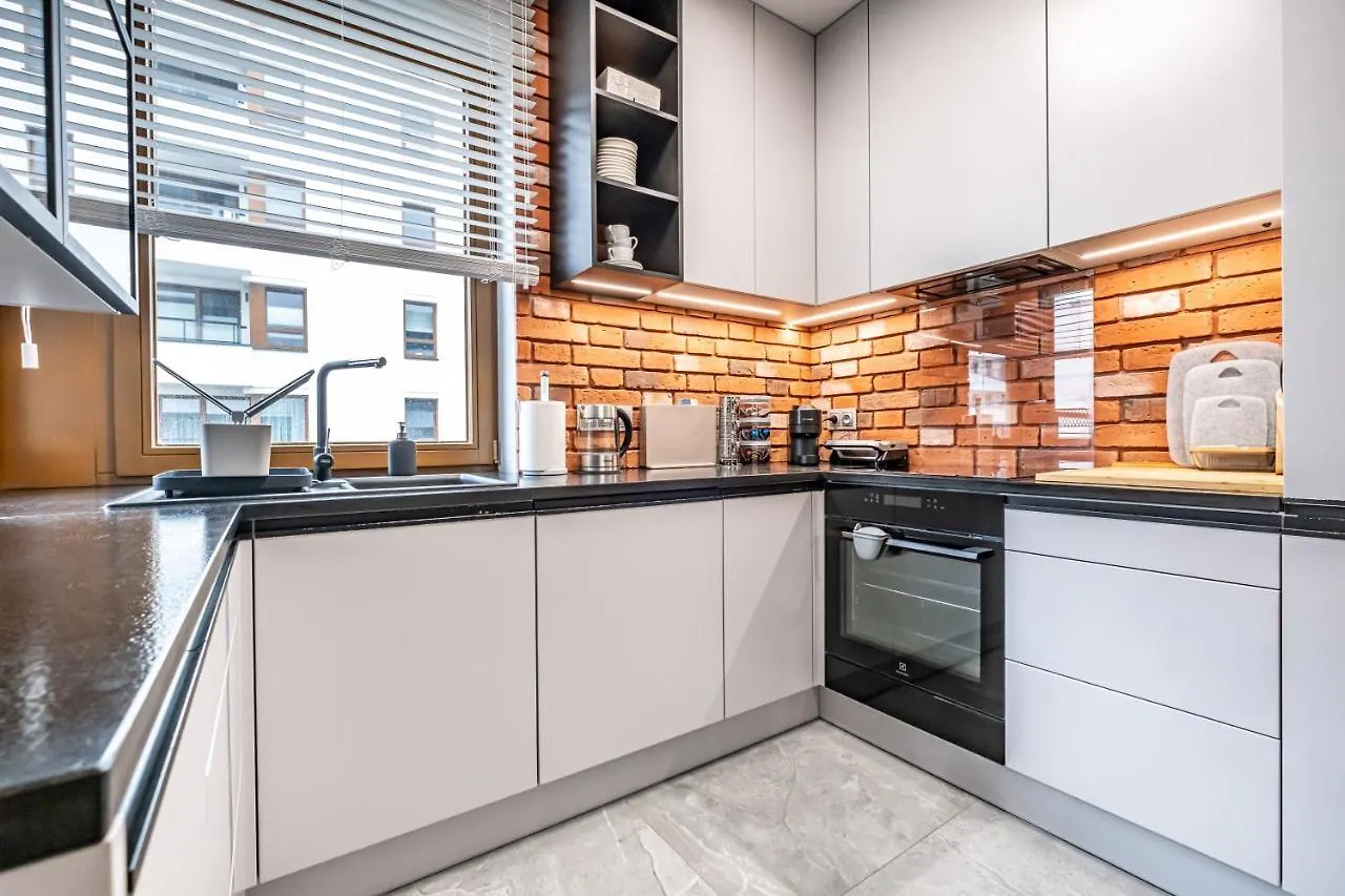 ורשה Positive Apartment